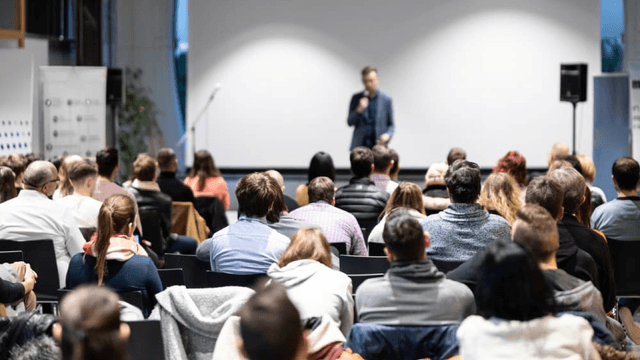 Conférencier - jeu de piste